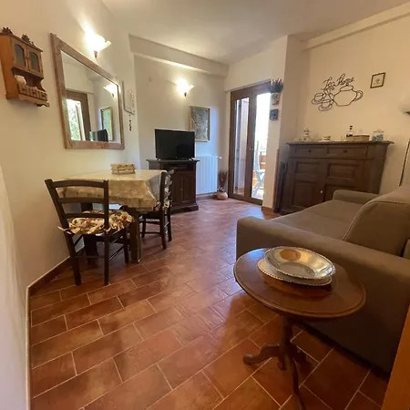 Ovindoli & Rocca Di Mezzo - Casa Valentina * Rovere (Abruzzo)